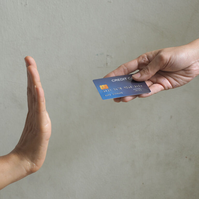 How to Rent a Car in Doha Without a Deposit or Credit Card